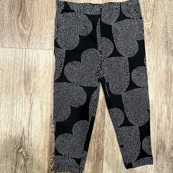 Carters 2-Piece Outfit - Picture 7 of 10